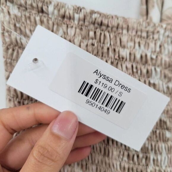 Keepsake Heartloom Cream Halter Smocked Back Alyssa Mini Dress NWT Small - Picture 7 of 13